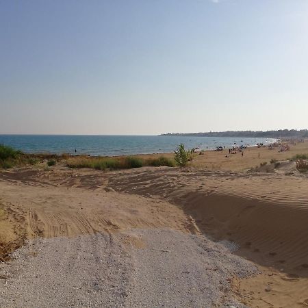 New Rooms On The Beach Pozzallo Exteriör bild